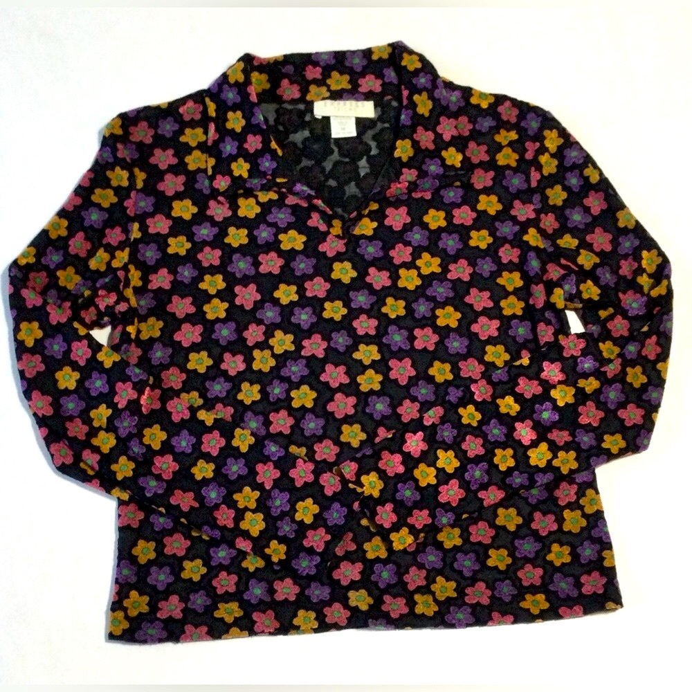 Express Vintage Juniors Size Medium Black w/Multi Colored Flowers V Neck Top